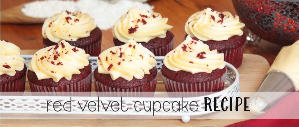 Super Moist Red Velvet Cupcake Recipe thesupermomsclub.com